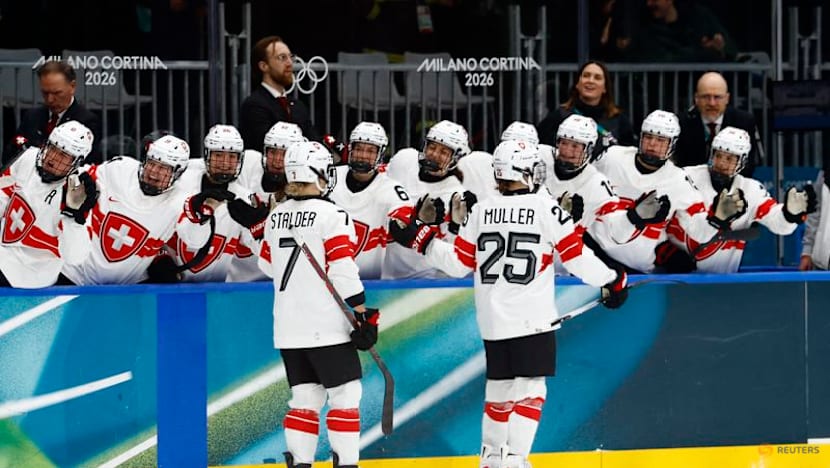 Ice hockey-Switzerland into semis after Muller goal downs Finland
