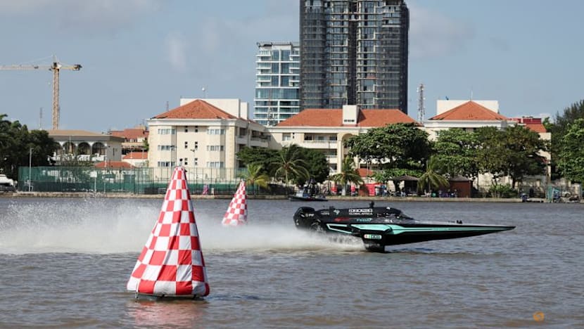 E1 powerboat championship makes African debut in Lagos