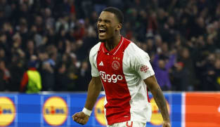 Chelsea sign Dutch defender Hato from Ajax