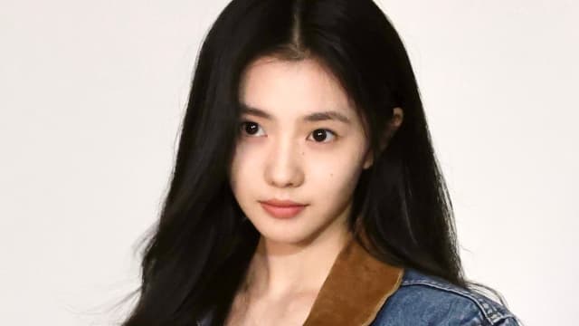 演“接吻狂魔”却全程假亲！刘浩存借位吻戏被骂翻