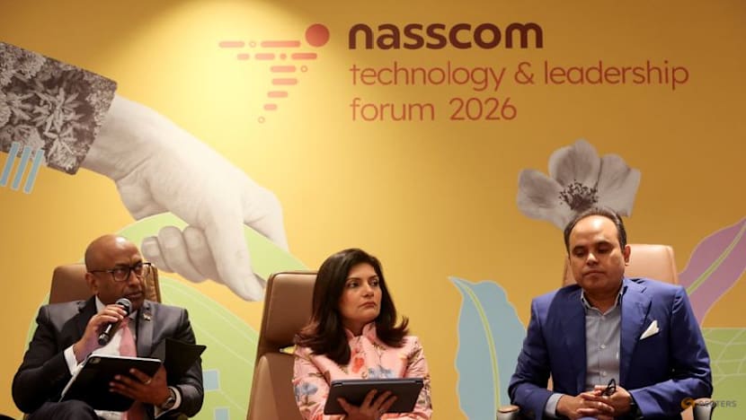 India IT industry surpasses $300 billion amid AI‑driven challenges, openings