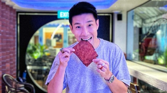 杨志龙联合金裕源卖柚子口味肉干　限量1000份被抢光！