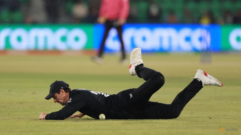 New Zealand down S Africa to set up Champions Trophy final v India