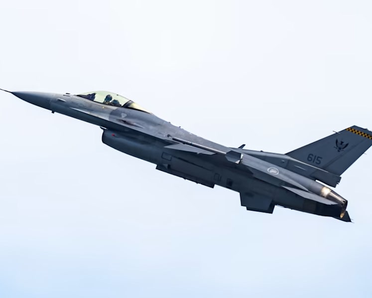 RSAF F-16 jet crashes at Tengah Air Base; pilot hospitalised with no major injuries 