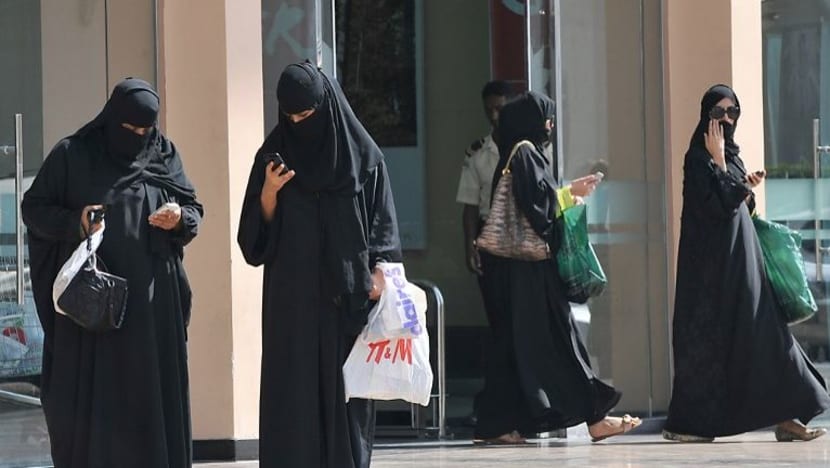 Wanita Arab Saudi akan dimaklum status cerai menerusi SMS
