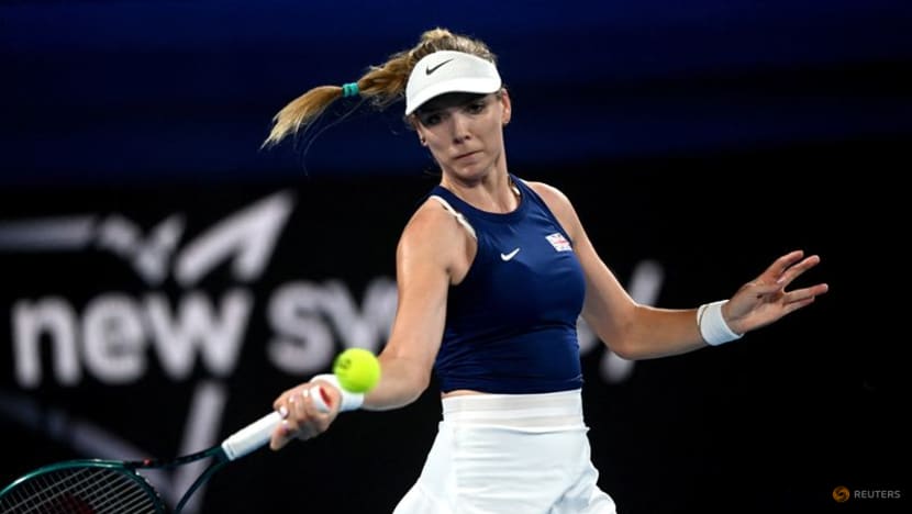 Battling Swiatek takes Poland into United Cup semis