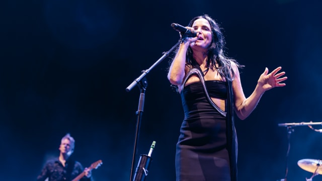 经典好歌、乐器演奏惊艳全场　The Corrs预告2025年再来新开唱