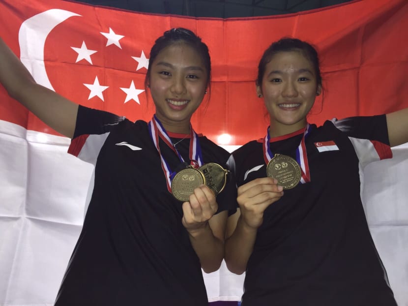 Shuttler Yeo Jia Min (left) and Crystal Wong. Photo: Singapore Badminton Association