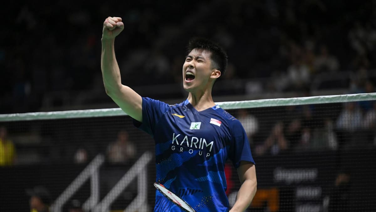 Home favourite Loh Kean Yew advances to Singapore Badminton Open semis