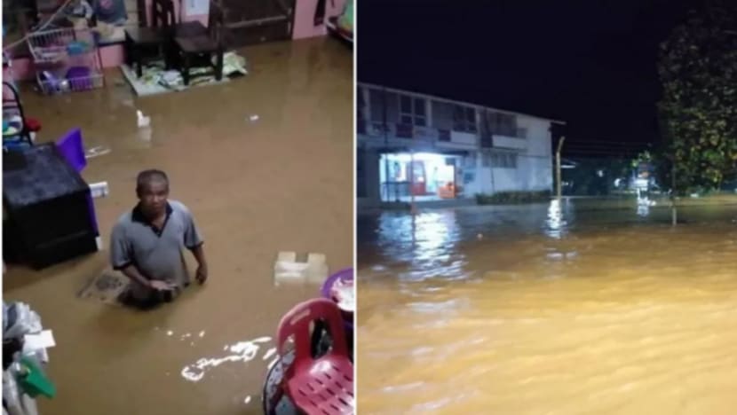 Heavy rains and flash floods force over 1,000 people to be evacuated in Malaysia Heavy rains and flash floods force over 1,000 people to be evacuated in Malaysia