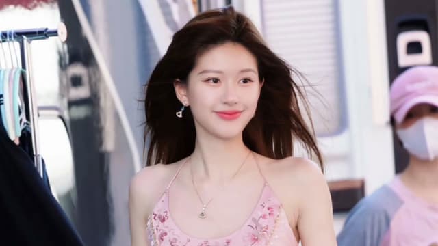 赵露思怒撕经纪公司！控诉血汗钱被拿走　霸气宣言：不用封杀，我不干了