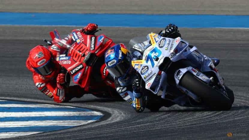Marc Marquez beats brother Alex to win season-opening Thailand GP Marc Marquez beats brother Alex to win season-opening Thailand GP