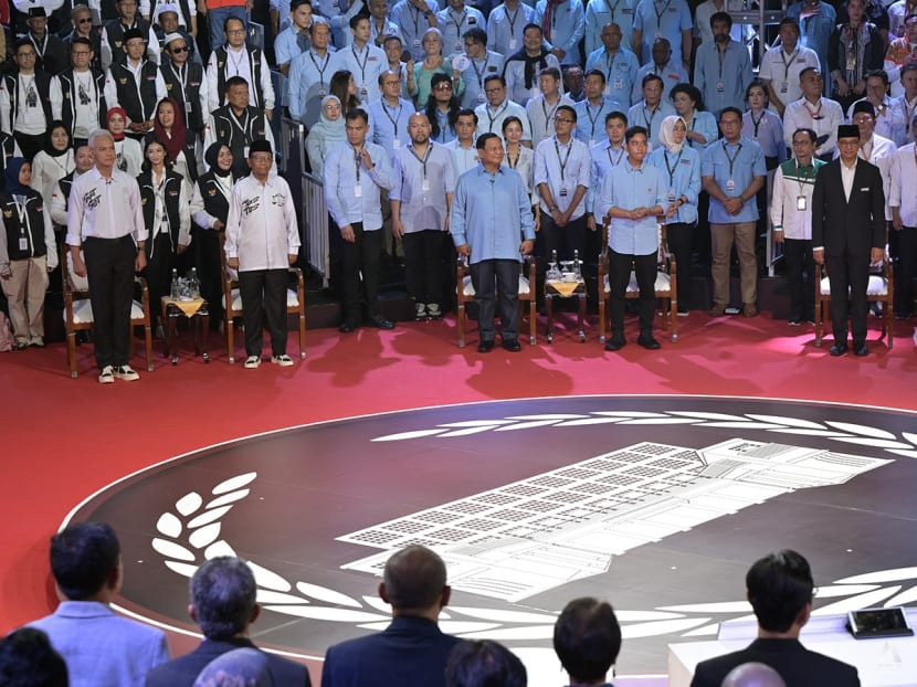 Indonesian presidential candidates spar in first debate, digging up one another's past and dangling pledges Indonesian presidential candidates spar in first debate, digging up one another's past and dangling pledges