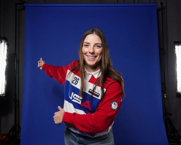 Ice hockey-US captain Knight more nervous about proposal than gold medal game