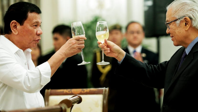 Singapore, Philippine leaders laud ‘robust friendship’