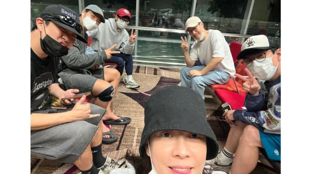 难得晒“Running Man”合照　宋智孝却被骂翻