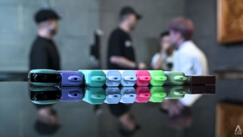 Parlimen lulus hukuman lebih berat bagi kesalahan guna, import dan jual vape di SG