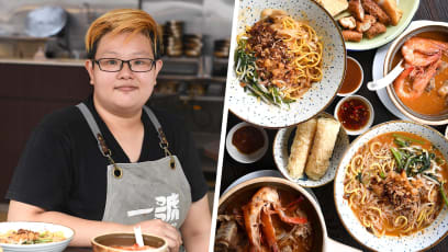 Before Michelin Bib Gourmand Award, Prawn Mee Hawker Had “Almost No Salary” For Three Years