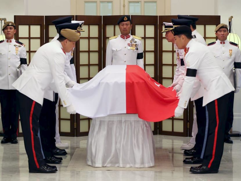 Loyal staff give Mr Lee Kuan Yew final send-off