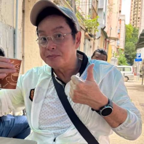 突发！谭咏麟怀孕大肚惊现，粉丝心急如焚！