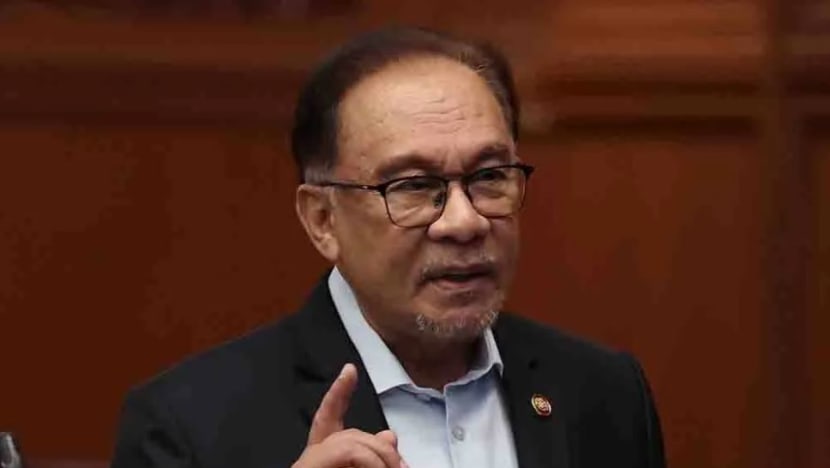 Anwar ucap tahniah, harap kemenangan Samsuri di PRK Kemaman redakan suhu politik Malaysia Anwar ucap tahniah, harap kemenangan Samsuri di PRK Kemaman redakan suhu politik Malaysia