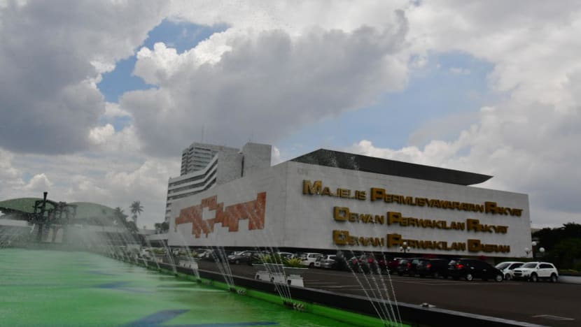 'Rakyat sudah muak': Dari Reza Rahadian hingga Joko Anwar, sederet seniman padati demo tolak RUU Pilkada