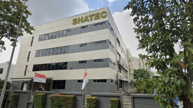 酒店与旅游管理学院减缩运营规模 裁退42人