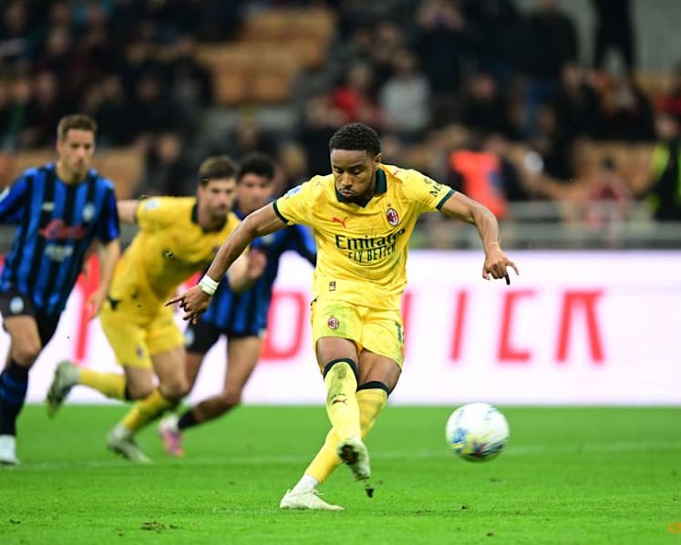 AC Milan’s top-four bid hit by 3-2 home defeat to Atalanta