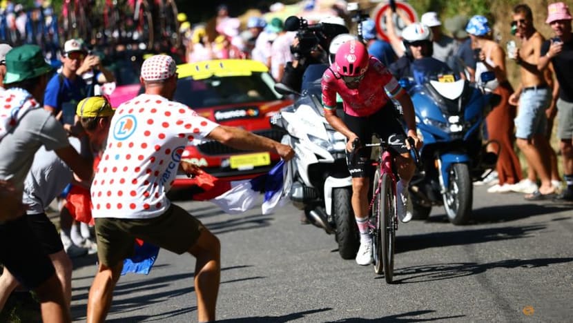 Healy solos to win Tour stage six, Van der Poel retakes yellow by one second