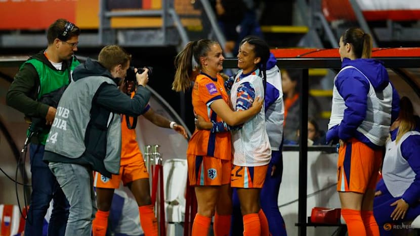 Dutchwoman Martens calls it quits Dutchwoman Martens calls it quits