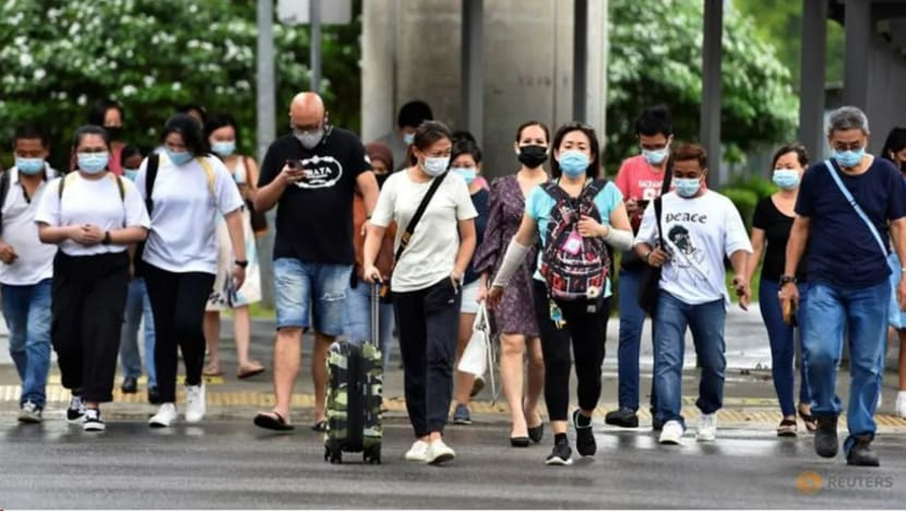 Pekerja promosi Guardian di ION Orchard antara kes COVID-19 tanpa hubung kait pada Jumaat Pekerja promosi Guardian di ION Orchard antara kes COVID-19 tanpa hubung kait pada Jumaat
