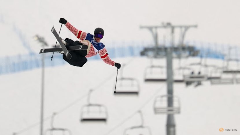 Freestyle-Norway's Ruud grabs gold in men's slopestyle as rivals stumble