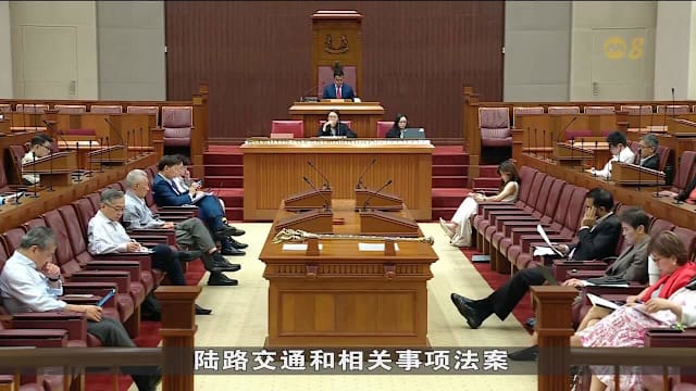 近20名议员发言支持陆路交通相关法案 聚焦行动辅助车课题