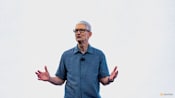 Apple CEO Cook is lauded by investors as he prepares for new role