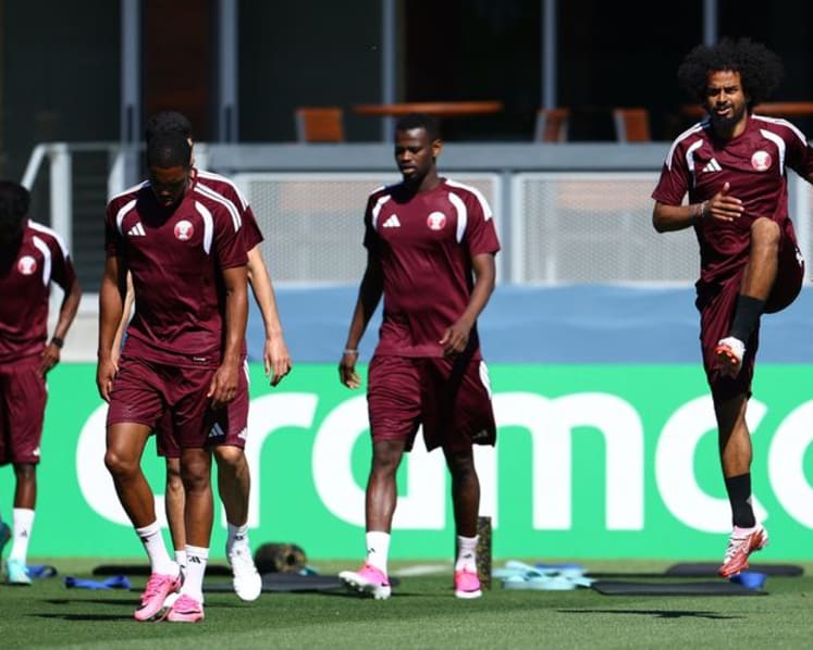 Qatar not expecting gifts as they chase World Cup dream, says Lopetegui