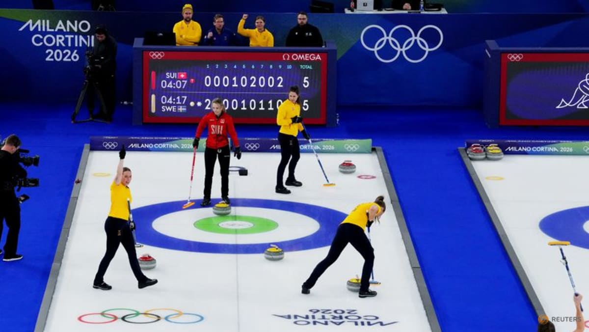 Curling-Sweden beat Switzerland to win women's gold
