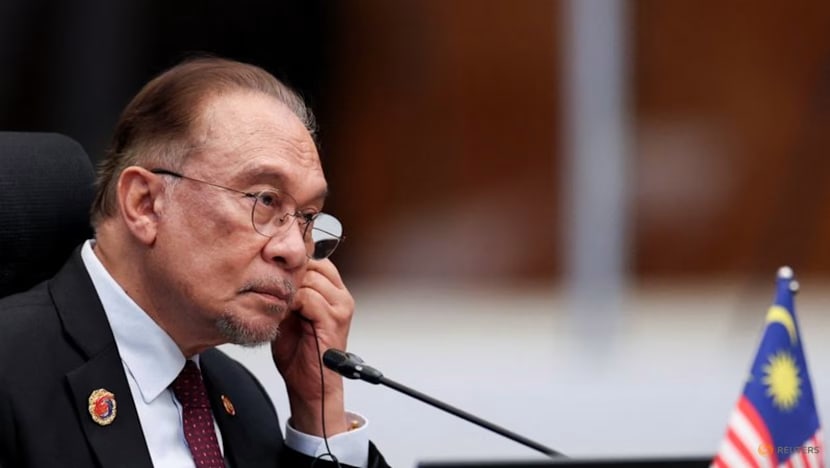 PM Anwar & ketua polis negara disaman kerana mendakwa ada komplot jatuhkan kerajaan