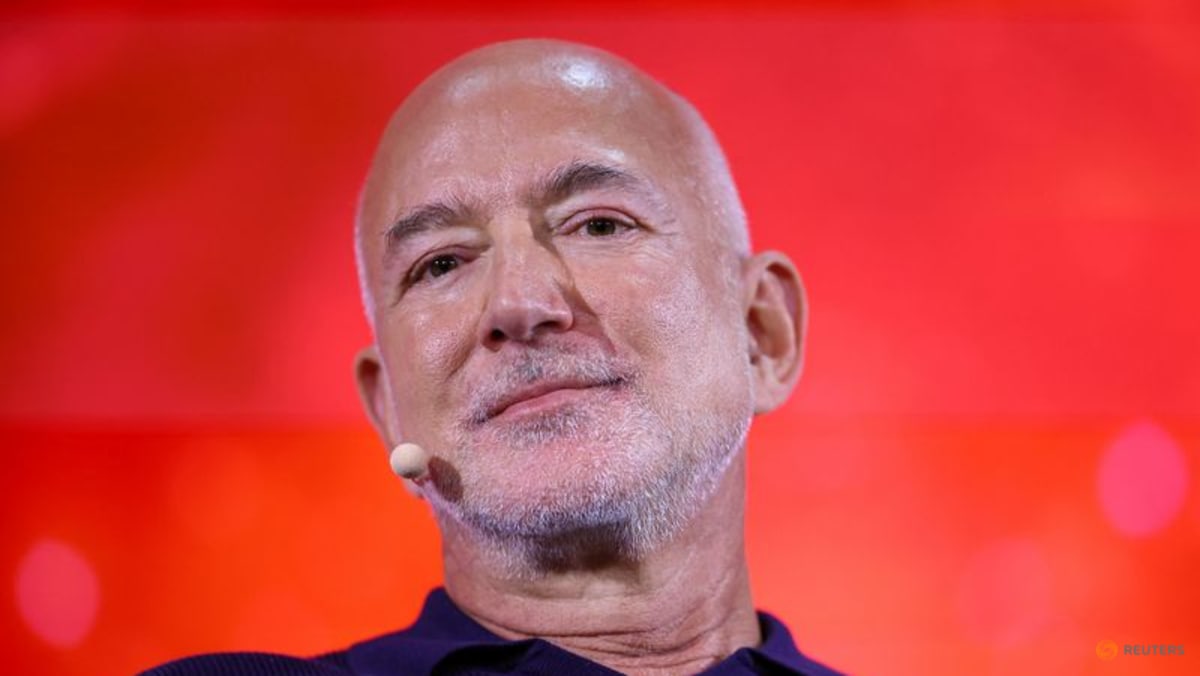 Amazon founder Bezos nears deal to buy stake in Liverpool  - Reports