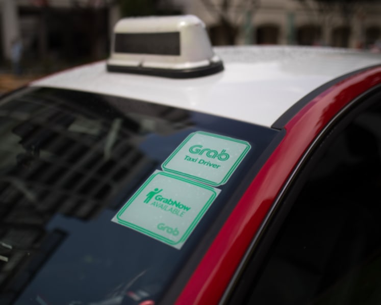 Grab extends taxi rental discount campaign for third time