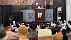 Related article image