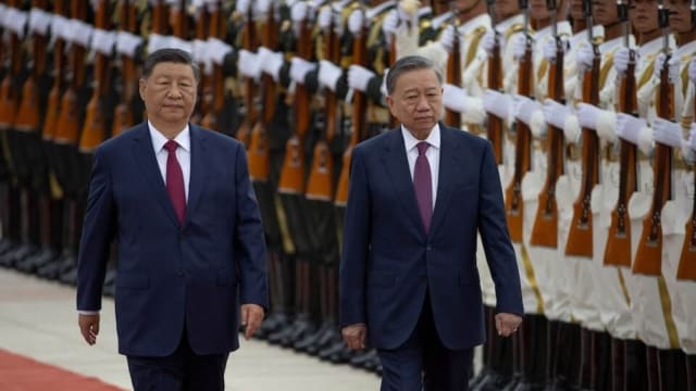 时隔三周后首度公开亮相 习近平晤越南总书记苏林