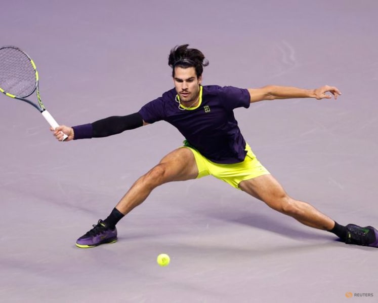 Alcaraz beats Medvedev to reach Vienna final