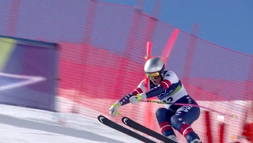 Alpine skiing-Vonn has surgery on broken leg after horror crash in Cortina downhill