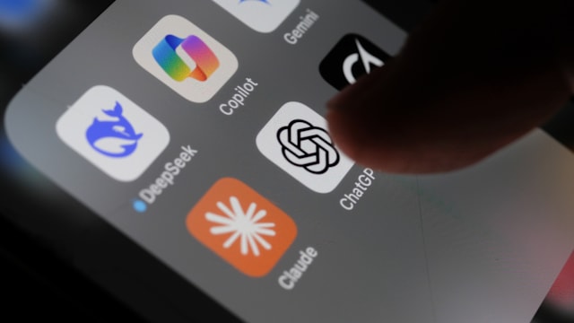 苹果控OpenAI窃取商业机密 起诉两名前员工