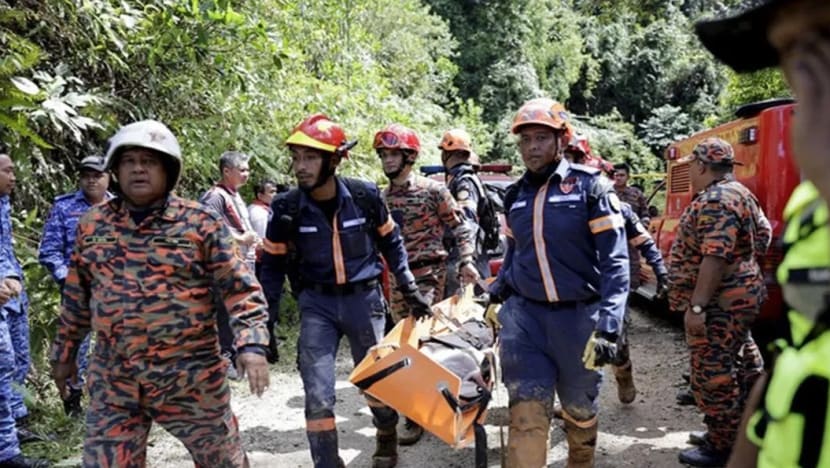 Tanah runtuh Genting Highland: Saksi dengar bunyi kuat sebelum lihat tapak khemah ditimbus tanah 