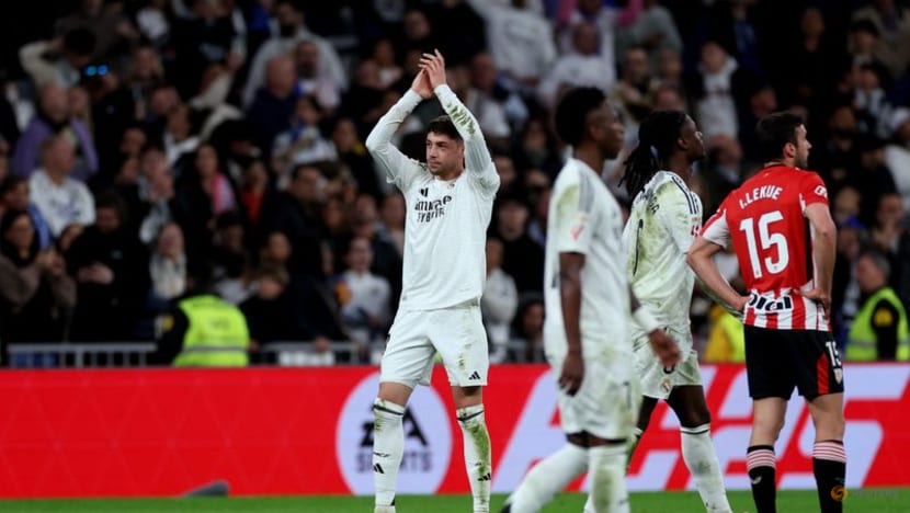 Valverde's late strike earns Real win over Athletic to keep title hopes alive