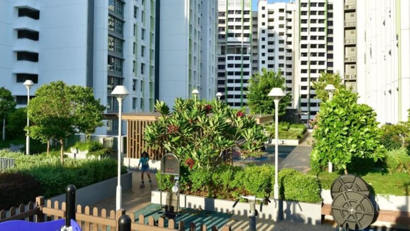Pengurus projek BTO Bidadari dijel; kutip wang sogok S$44,000 daripada 3 firma binaan Pengurus projek BTO Bidadari dijel; kutip wang sogok S$44,000 daripada 3 firma binaan