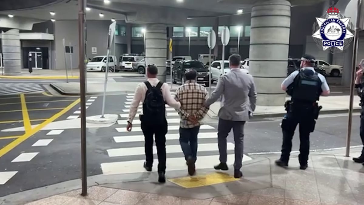 Singaporean man charged with importing 40kg of drugs into Australia Singaporean man charged with importing 40kg of drugs into Australia