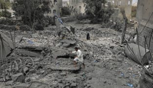 White House mistakenly shares Yemen war plans with journalist