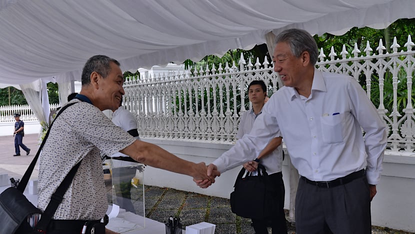 For some S'poreans, an emotional farewell to Nathan
